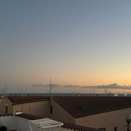 Hotel Moncici House Porto Torres Esterno foto